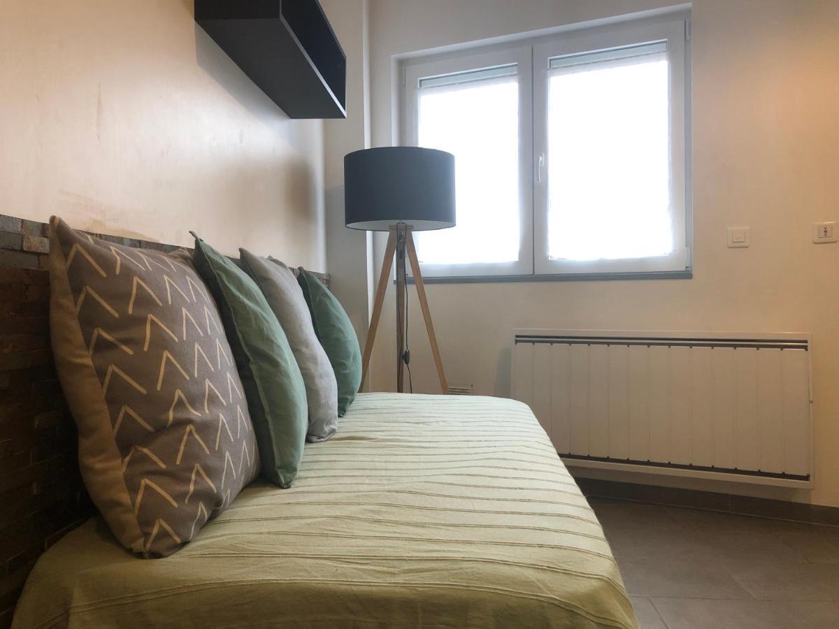 Alloappartmeuble_L'Ecrin Houilles Екстериор снимка