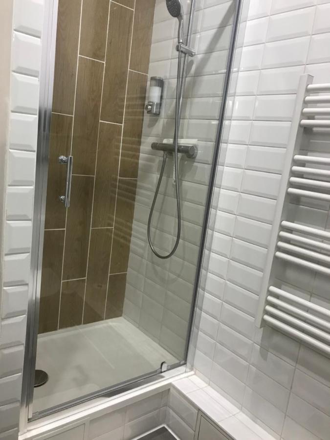 Alloappartmeuble_L'Ecrin Houilles Екстериор снимка